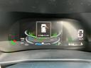 プレミアムＧ　ＨＥＶ　バックカメラ　アダプティブクルーズコントロールシステム　レーンアシスト　シートヒーター　ＬＥＤヘッドライト　盗難防止システム　衝突安全ボディ　アルミホイール　電動格納ミラー　運転席助手席エアバック（21枚目）