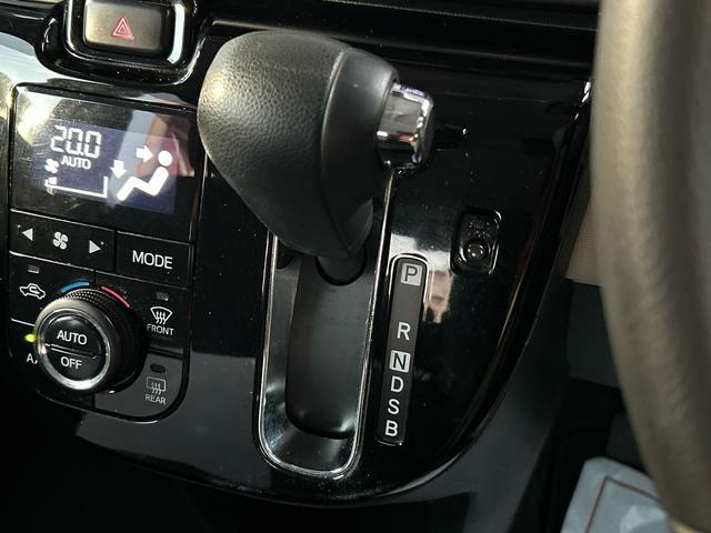 ムーヴキャンバス Ｘブラックインテリアリミテッド　ＳＡＩＩＩ　ナビ・ドラレコ付　保証　まごころ保証　１年間・走行距離無制限付き　Ｂｌｕｅｔｏｏｔｈオーディオ　地デジ　ドライブレコーダー　オートマチックハイビーム　両側パワースライドドア　キーフリー　３６０°カメラ　電動格納ミラー（6枚目）