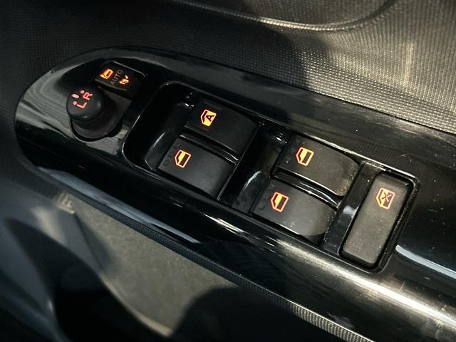 ムーヴキャンバス Ｘブラックインテリアリミテッド　ＳＡＩＩＩ　ナビ・ドラレコ付　保証　まごころ保証　１年間・走行距離無制限付き　Ｂｌｕｅｔｏｏｔｈオーディオ　地デジ　ドライブレコーダー　オートマチックハイビーム　両側パワースライドドア　キーフリー　３６０°カメラ　電動格納ミラー（9枚目）