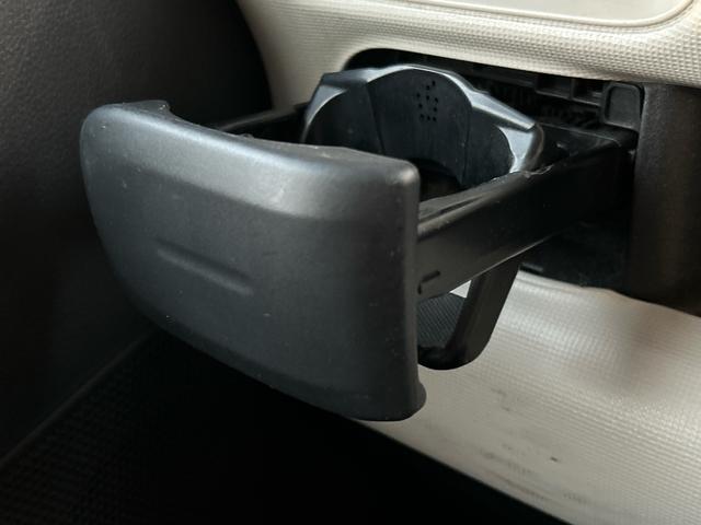 ムーヴキャンバス Ｘブラックインテリアリミテッド　ＳＡＩＩＩ　ナビ・ドラレコ付　保証　まごころ保証　１年間・走行距離無制限付き　Ｂｌｕｅｔｏｏｔｈオーディオ　地デジ　ドライブレコーダー　オートマチックハイビーム　両側パワースライドドア　キーフリー　３６０°カメラ　電動格納ミラー（24枚目）