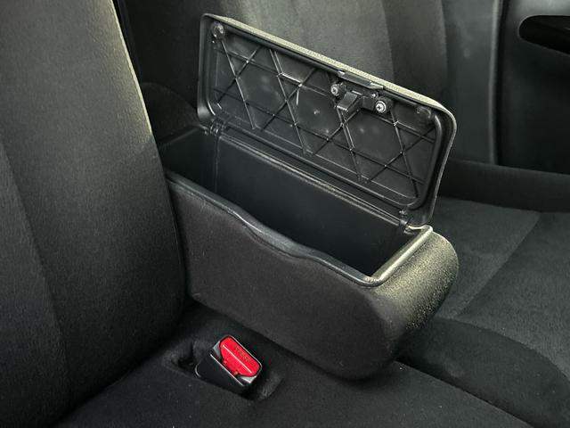 ムーヴキャンバス Ｘブラックインテリアリミテッド　ＳＡＩＩＩ　ナビ・ドラレコ付　保証　まごころ保証　１年間・走行距離無制限付き　Ｂｌｕｅｔｏｏｔｈオーディオ　地デジ　ドライブレコーダー　オートマチックハイビーム　両側パワースライドドア　キーフリー　３６０°カメラ　電動格納ミラー（32枚目）