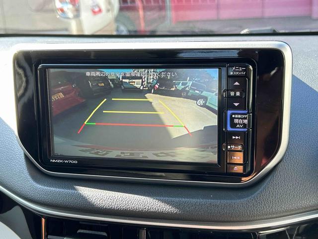 ムーヴ ＸリミテッドＩＩ　ＳＡＩＩＩ　ナビ・バックカメラ付　保証　まごころ保証　１年間・走行距離無制限付き　プッシュボタンエンジンスタート・キーフリーキー・オートエアコン・オートライト・運転席シートヒーター・電動格納ドアミラー・純正ナビ・バックカメラ（5枚目）