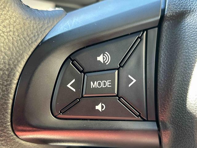 ムーヴ ＸリミテッドＩＩ　ＳＡＩＩＩ　ナビ・バックカメラ付　保証　まごころ保証　１年間・走行距離無制限付き　プッシュボタンエンジンスタート・キーフリーキー・オートエアコン・オートライト・運転席シートヒーター・電動格納ドアミラー・純正ナビ・バックカメラ（9枚目）