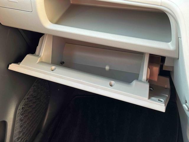 ムーヴ ＸリミテッドＩＩ　ＳＡＩＩＩ　ナビ・バックカメラ付　保証　まごころ保証　１年間・走行距離無制限付き　プッシュボタンエンジンスタート・キーフリーキー・オートエアコン・オートライト・運転席シートヒーター・電動格納ドアミラー・純正ナビ・バックカメラ（26枚目）