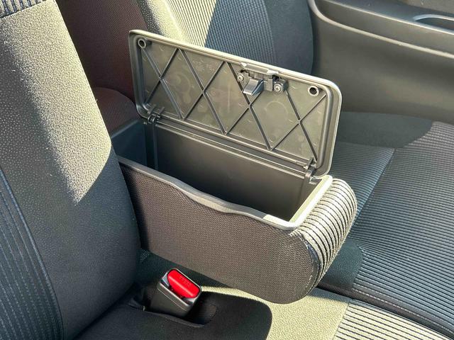 ムーヴ ＸリミテッドＩＩ　ＳＡＩＩＩ　ナビ・バックカメラ付　保証　まごころ保証　１年間・走行距離無制限付き　プッシュボタンエンジンスタート・キーフリーキー・オートエアコン・オートライト・運転席シートヒーター・電動格納ドアミラー・純正ナビ・バックカメラ（33枚目）