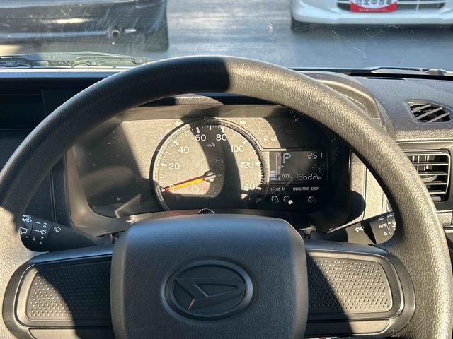 ハイゼットカーゴ ＤＸ　純正エントリーナビ・ＥＴＣ・キーレスキー付　保証　新車保証・まごころ保証　１年間・走行距離無制限付き　Ｂｌｕｅｔｏｏｔｈ対応　ＥＴＣ車載器　ＤＶＤ　ＵＳＢ　安全ボディ　ナビＴＶ　キーレスキー　両側スライドドア　エコアイドル　ＥＳＣ　記録簿（12枚目）