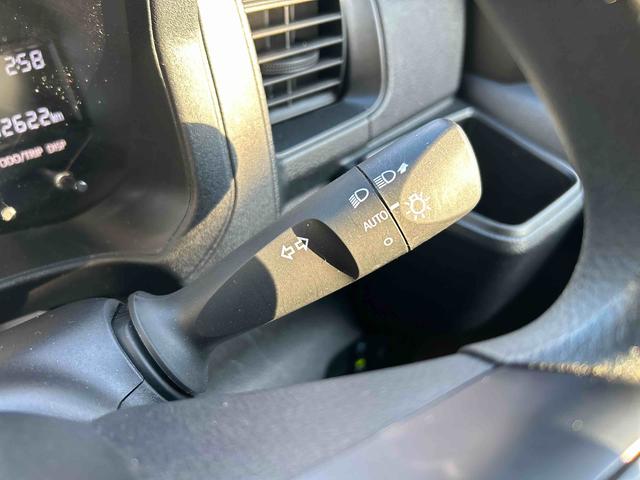 ハイゼットカーゴ ＤＸ　純正エントリーナビ・ＥＴＣ・キーレスキー付　保証　新車保証・まごころ保証　１年間・走行距離無制限付き　Ｂｌｕｅｔｏｏｔｈ対応　ＥＴＣ車載器　ＤＶＤ　ＵＳＢ　安全ボディ　ナビＴＶ　キーレスキー　両側スライドドア　エコアイドル　ＥＳＣ　記録簿（19枚目）