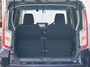 シートを倒せば広い荷室