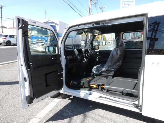 Ｎ－ＶＡＮ＋スタイル ファン・ターボホンダセンシング　届出済未使用車　アダプティブクルーズコントロール　レーンアシスト　誤発進抑制機能　後方誤発進抑制機能　オートハイビーム　両側スライドドア　標識認識機能　歩行者事故低減ステアリング　スマートキー（30枚目）