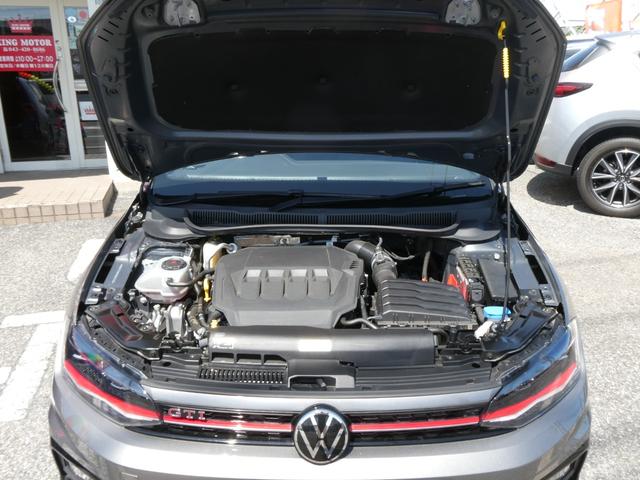 ポロＧＴＩ ベースグレード　メモリーナビ　バックカメラ　クリアランスソナー　レーンアシスト　パークアシスト　ＢｌｕｅｔｏｏｔｈＡｕｄｉｏ　パドルシフト　アダプティブクルーズコントロール　１７インチアルミホイール　ＰＵＳＨスタート（64枚目）