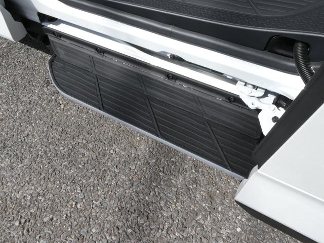 ヴォクシー ハイブリッドS-Z 登録済未使用車 快適利便pkghigh メモリーナビ パノラミックビューモニター デジタルインナーミラー ハンズフリーデュアルパワースライドドア パワーバックドア Bluetooth HDMI端子(21枚目)