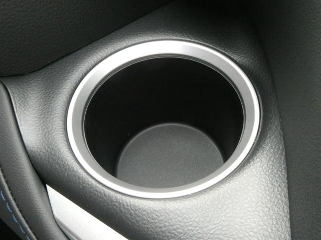 ヴォクシー ハイブリッドS-Z 登録済未使用車 快適利便pkghigh メモリーナビ パノラミックビューモニター デジタルインナーミラー ハンズフリーデュアルパワースライドドア パワーバックドア Bluetooth HDMI端子(54枚目)