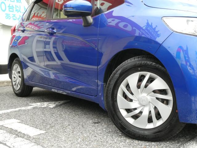 フィット 13G・Fパッケージ 5速マニュアル ディスプレイオーディオ バックカメラ ETC PUSHスタート スマートキー USB入力端子 アイドリングストップ(21枚目)