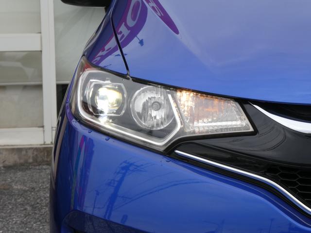 フィット 13G・Fパッケージ 5速マニュアル ディスプレイオーディオ バックカメラ ETC PUSHスタート スマートキー USB入力端子 アイドリングストップ(23枚目)