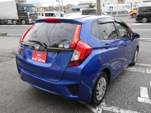 フィット 13G・Fパッケージ 5速マニュアル ディスプレイオーディオ バックカメラ ETC PUSHスタート スマートキー USB入力端子 アイドリングストップ(25枚目)