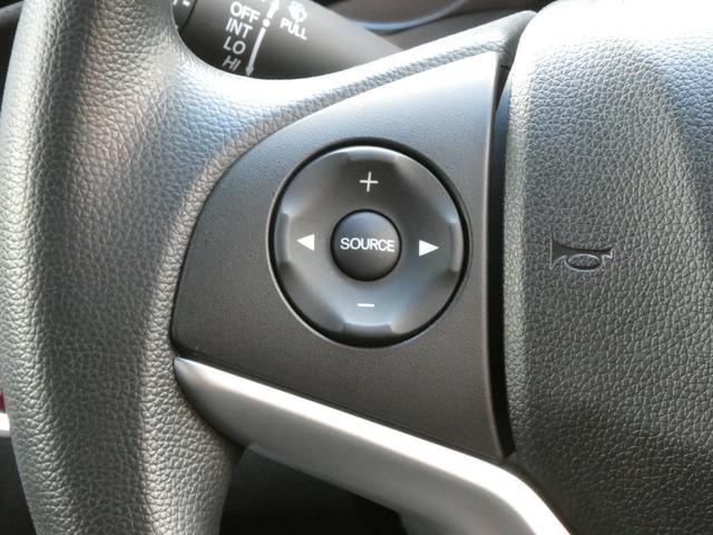 フィット 13G・Fパッケージ 5速マニュアル ディスプレイオーディオ バックカメラ ETC PUSHスタート スマートキー USB入力端子 アイドリングストップ(51枚目)