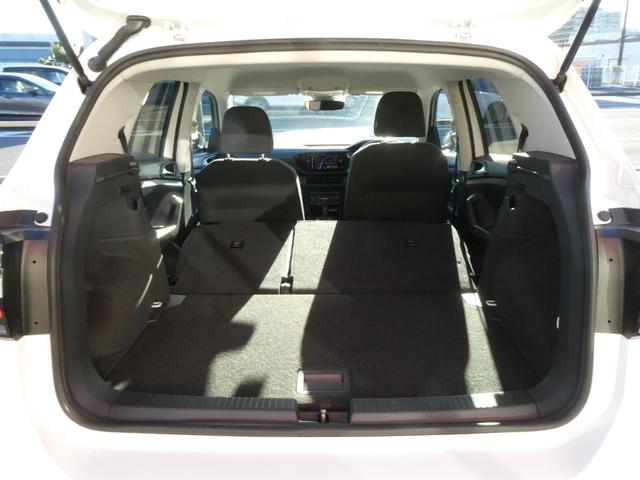 Ｔ－クロス ＴＳＩ　１ｓｔ　メモリーナビ　バックカメラ　ＢｌｕｅｔｏｏｔｈＡｕｄｉｏ　アダプティブクルーズコントロール　クリアランスソナー　パークアシスト　ＥＴＣ　１６インチアルミホイール　ＰＵＳＨスタート　スマートキー（30枚目）