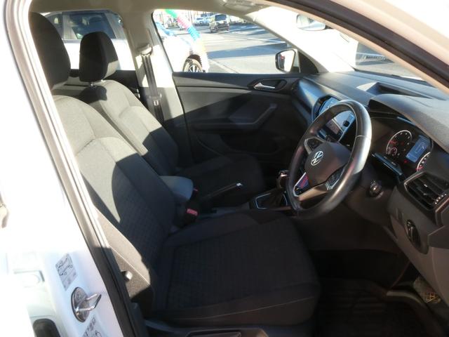 Ｔ－クロス ＴＳＩ　１ｓｔ　メモリーナビ　バックカメラ　ＢｌｕｅｔｏｏｔｈＡｕｄｉｏ　アダプティブクルーズコントロール　クリアランスソナー　パークアシスト　ＥＴＣ　１６インチアルミホイール　ＰＵＳＨスタート　スマートキー（47枚目）