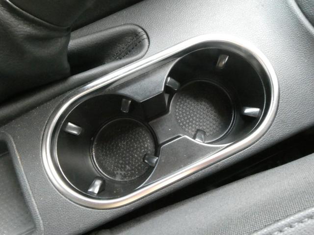 ザ・ビートル ターボ　クールスターパッケージ　メモリーナビ　Ｂｌｕｅｔｏｏｔｈ　レザーシート　クリアランスソナー　ＰＵＳＨスタート　オートクルーズコントロール　パドルシフト　１８インチアルミホイール　スマートキー（42枚目）