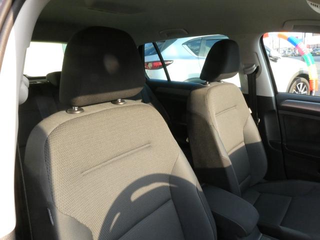 ゴルフ ＴＳＩコンフォートライン　メモリーナビ　バックカメラ　ＢｌｕｅｔｏｏｔｈＡｕｄｉｏ　パドルシフト　アダプティブクルーズコントロール　電動パーキング　オートホールド　レーンアシスト　ＥＴＣ　ＵＳＢ端子　アイドリングストップ（60枚目）