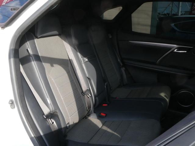 個性豊かな当店スタッフが皆様のご来店を心よりお待ち申し上げております！！