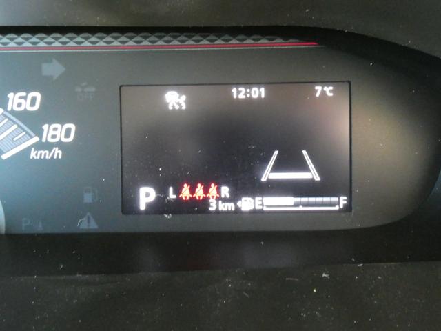 ソリオバンディット ハイブリッドＭＶ　登録済未使用車　メモリーナビ　全方位モニター　両側電動スライドドア　ヘッドアップディスプレイ　アダプティブクルーズコントロール　クリアランスソナー　Ｂｌｕｅｔｏｏｔｈ　衝突被害軽減システム　スマキー（37枚目）