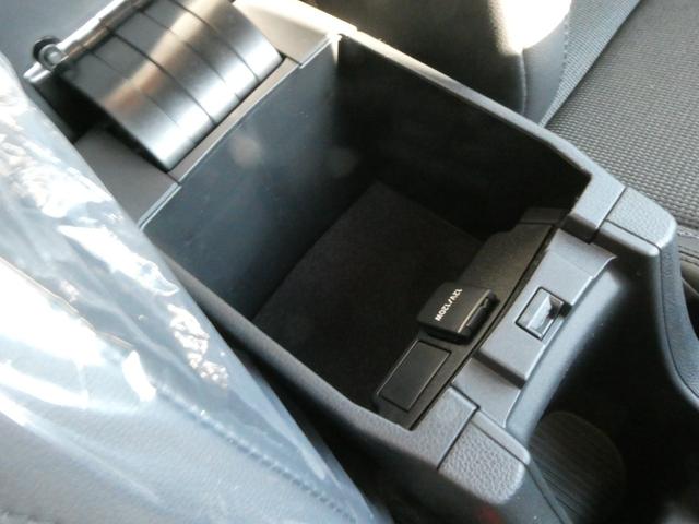 カローラクロス ハイブリッド　Ｚ　登録済未使用車　メモリーナビ　パノラマルーフ　Ｂｌｕｅｔｏｏｔｈ　アダプティブクルーズコントロール　プリクラッシュセーフティ　ＥＴＣ２．０　パークアシスト　パワーバックドア　オートマチックハイビーム（46枚目）