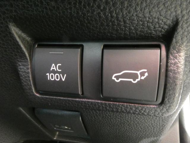 カローラクロス ハイブリッド　Ｚ　登録済未使用車　メモリーナビ　パノラマルーフ　Ｂｌｕｅｔｏｏｔｈ　アダプティブクルーズコントロール　プリクラッシュセーフティ　ＥＴＣ２．０　パークアシスト　パワーバックドア　オートマチックハイビーム（50枚目）