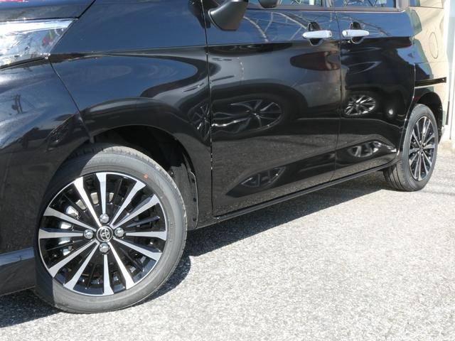 ルーミー カスタムＧ－Ｔ　登録済未使用車　コンフォートパッケージ　９インチディスプレイオーディオ　パノラミックビューモニター　Ｂｌｕｅｔｏｏｔｈ　フルセグ　両側電動スライドドア　シートヒーター　クリアランスソナー　スマートキー（17枚目）