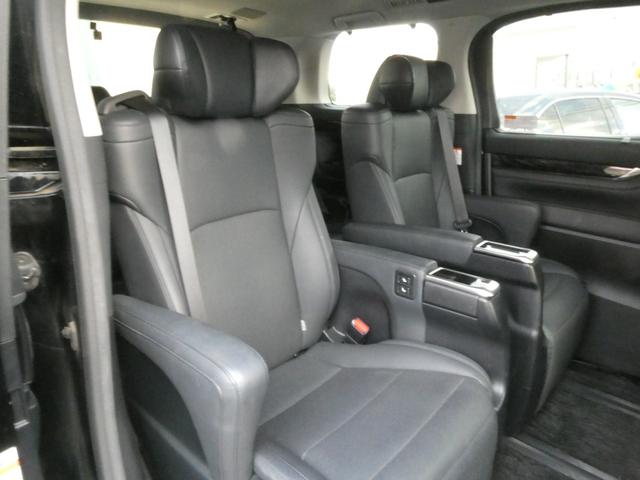 ヴェルファイアハイブリッド ＺＲ　Ｇエディション　モデリスタエアロ　１０．５インチナビ　パノラミックビューモニター　フリップダウンモニター　ドライブレコーダー　パークアシスト　Ｂｌｕｅｔｏｏｔｈ　ステアリングヒーター　ＥＴＣ２．０　電動リアゲート（17枚目）