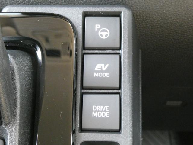 シエンタ ハイブリッドＺ　登録済未使用車　コンフォートｐｋｇ　メモリーナビ　パノラミックビューモニター　Ｂｌｕｅｔｏｏｔｈ　シートヒーター　ステアリングヒーター　両側電動スライドドア　アダプティブクルーズコントロール　ＥＴＣ（14枚目）