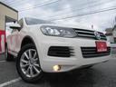 VWワーゲン独自のSUV!デザインと実用性を兼ね備えたおなじみのトゥアレグ♪とびっきりプライスで登場!お早目のお問い合わせ、スタッフ一同心よりお待ちしております☆