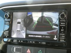 車庫入れが苦手な方も安心！今では必需品のアイテム！バックカメラも付いてます！お客様のカーライフを快適にサポートしてくますね♪ 5