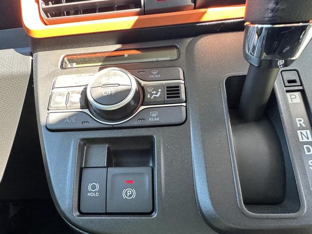 タント ファンクロスターボ　１年保証・走行距離無制限　走行距離２１３ｋｍ　両側電動スライドドア　ＬＥＤヘッドライト　ＬＥＤフォグランプ　左右シートヒーター（22枚目）