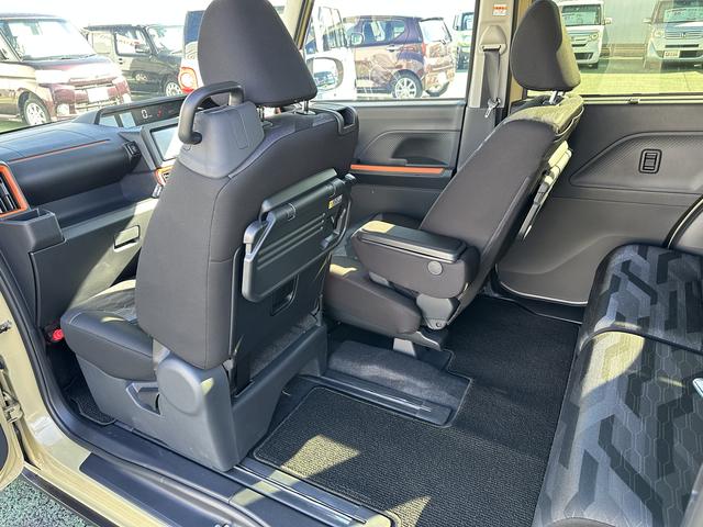 タント ファンクロスターボ　１年保証・走行距離無制限　走行距離２１３ｋｍ　両側電動スライドドア　ＬＥＤヘッドライト　ＬＥＤフォグランプ　左右シートヒーター（30枚目）