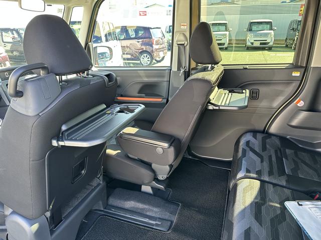 タント ファンクロスターボ　１年保証・走行距離無制限　走行距離２１３ｋｍ　両側電動スライドドア　ＬＥＤヘッドライト　ＬＥＤフォグランプ　左右シートヒーター（31枚目）