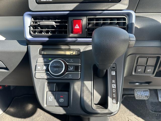 タント Ｘ　１年保証・走行距離無制限　走行距離１９７ｋｍ　ＬＥＤヘッドライト　オートライト　サイドエアバック　左右シートヒーター（11枚目）