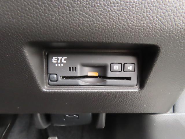 スイフトスポーツ スポーツ　２型　スズキセーフティサポート☆　バックカメラ　オートライト　Ｂｌｕｅｔｏｏｔｈ　純正ナビ　プッシュスタート　シートヒーター　オートエアコン　ＥＴＣ　スズキセーフティーサポート　衝突安全ボディ（32枚目）