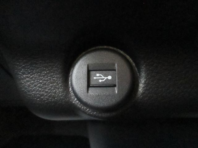 ナビ接続用のＵＳＢポートです☆