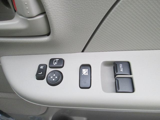 エブリイ PC 6型 キーレスエントリー☆前席パワーウィンドウ☆ オートライト スライドドア 禁煙車 スズキセーフティーサポート ワンオーナー 衝突被害軽減システム アイドリングストップ 横滑り防止機能 衝突安全ボディ 盗難防止システム(6枚目)