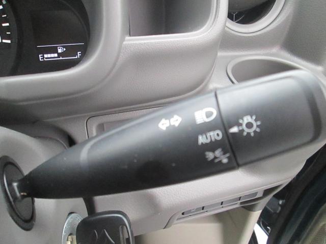 エブリイ PC 6型 キーレスエントリー☆前席パワーウィンドウ☆ オートライト スライドドア 禁煙車 スズキセーフティーサポート ワンオーナー 衝突被害軽減システム アイドリングストップ 横滑り防止機能 衝突安全ボディ 盗難防止システム(10枚目)