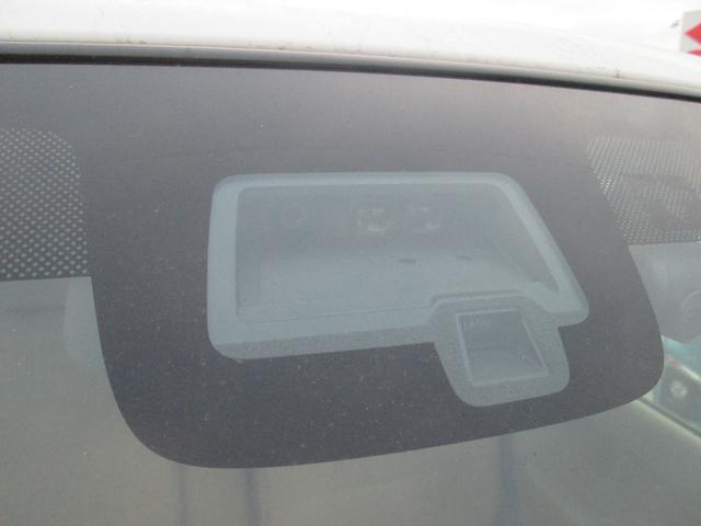 アルトラパン Ｘ　３型　８インチ全方位メモリーナビ☆ドライブレコーダー☆　ドライブレコーダー　バックカメラ　オートライト　Ｂｌｕｅｔｏｏｔｈ　純正ナビ　プッシュスタート　シートヒーター　オートエアコン　スズキセーフティーサポート　ワンオーナー　衝突被害軽減システム（3枚目）