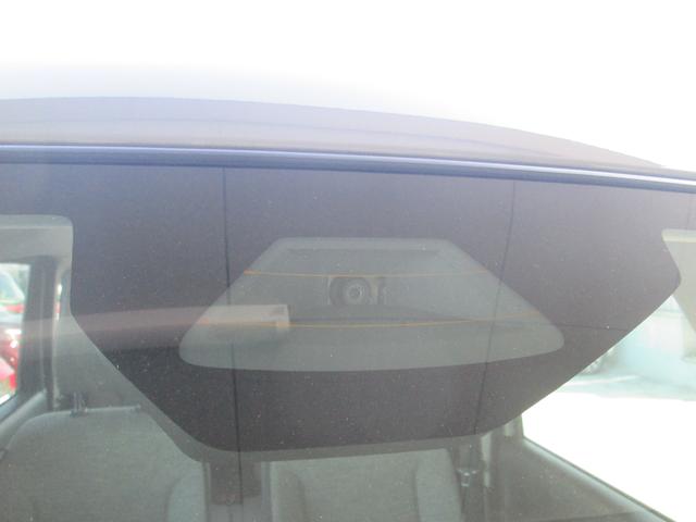 スペーシア ＨＹＢＲＩＤ　Ｇ　ＬＥＤヘッドライト☆ステアリングスイッチ☆　オートライト　スライドドア　プッシュスタート　オートエアコン　禁煙車　スズキセーフティーサポート　ワンオーナー　衝突被害軽減システム　アイドリングストップ　横滑り防止機能　衝突安全ボディ　盗難防止シス（3枚目）