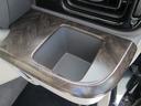 運転席のドリンクホルダーです☆紙パックも入ります☆掃除もしやすい形です☆