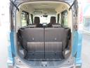 荷室も広い☆後席をスライドさせて前に出すと、さらに広くなります☆