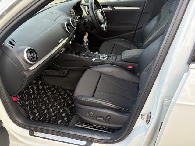 A3スポーツバックe-トロン ベースグレード(8枚目)