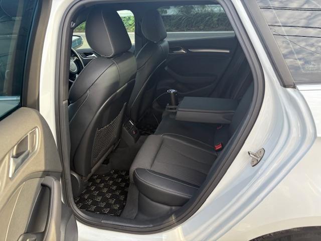 A3スポーツバックe-トロン ベースグレード(9枚目)