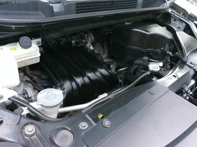 セレナ ハイウェイスター　Ｖセレクション　保証付　前後ドライブレコーダー　両側パワースライドドア　クルーズコントロール　純正ナビ　バックカメラ　ブルートゥース　フルセグ地デジ　アイドリングストップ　ＥＴＣ　オートライト　インテリキー（33枚目）
