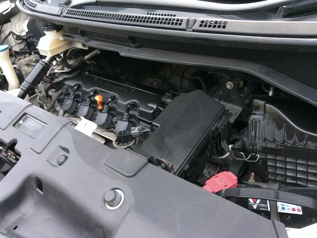 ステップワゴンスパーダ Ｚ　保証付　両側パワースライドドア　マルチビューモニター　純正ＨＤＤナビ　パドルシフト　ツインエアコン　タイミングチェーン　パドルシフト　ＥＴＣ　インテリキー（34枚目）