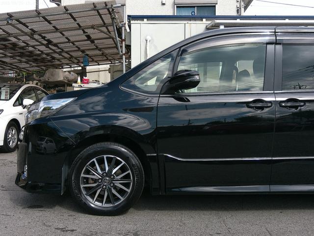 ノア Ｓｉ　保証付　１１型純正フリップダウンモニター　純正９インチＳＤナビ　両側パワースライドドア　バックカメラ　ブルートゥース　キャプテンシート７人　ＬＥＤヘッドライト　フルセグ地デジ　アイドリングストップ（23枚目）